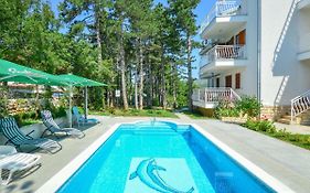 Apartment Fuma-2 By Interhome